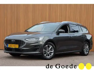 Foto 11 van Ford Focus Wagon 1.0 EcoBoost Hybrid Titanium org.NL