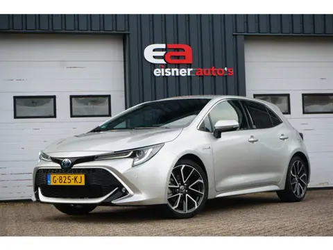 Toyota Corolla 2.0 Hybrid Executive JBL ✓1E EIGENAAR ✓DEALERONDERHOUDEN ✓CAMERA ✓TREKHAAK✓STOELVERWA