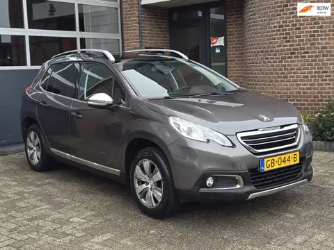 Peugeot 2008 1.2 PureTech Allure Pano |Apk |Trekhaak