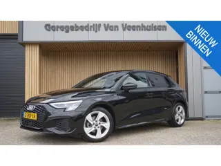 Audi A3 Sportback 35 TFSI 150pk 2x S-Line *Black Optik* LED A-Camera 17inch LM Stoelverwarming *NL a