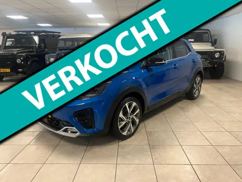 Kia Stonic 1.0 T-GDi MHEV GT-PlusLine Climate control, Navigatie, Open dak.