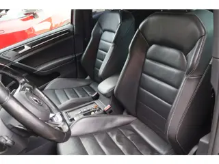 Foto 18 van Volkswagen Golf 2.0 TDI GTD 184PK / Vol leder / Dynaudio / Clima / Adaptieve cruise