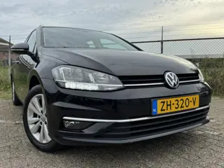 Foto 14 van Volkswagen Golf Variant 1.0 TSI Navi Massage Camera Trekhaak