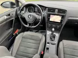 Foto 29 van Volkswagen Golf Variant 1.0 TSI Navi Massage Camera Trekhaak