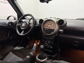 Foto 18 van MINI Countryman 1.6 Cooper S Chili - Pano / Cruise / Stoelverw.