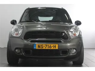 Foto 16 van MINI Countryman 1.6 Cooper S Chili - Pano / Cruise / Stoelverw.