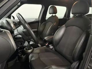 Foto 11 van MINI Countryman 1.6 Cooper S Chili - Pano / Cruise / Stoelverw.