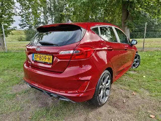 Foto 14 van Ford Fiesta 1.0 EB ST-Line | CLIMA | NAVI | CRUISE | DODEHOEK DETECTIE |