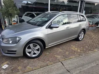 Foto 20 van Volkswagen Golf Variant 1.4 TSI Highline,trekhaak,carplay