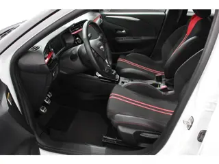 Foto 11 van Opel Corsa 1.2 Turbo 100pk GS Line Opel Corsa 1.2 GS Line  Navigatie  Apple Carplay/Android Auto  Cl