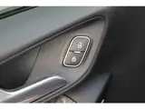 Foto 26 van Ford Fiesta 1.0 EcoBoost Hybrid Titanium (bj 2022)