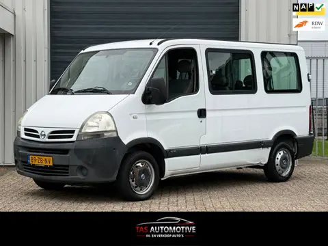 Nissan Interstar Minibus 100.28 2.5 dCi 308L 9PERSOONS/1eEIG