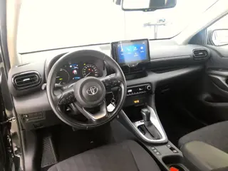 Foto 17 van TOYOTA YARIS 1.5 HYBRID 115 ACTIVE I AUTOMAAT I APPLE CARPLAY I P-CAMERA I ADAPTIVE CRUISE CONTROL