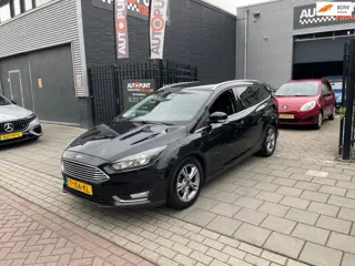Ford Focus Wagon 1.0 Titanium Edition Airco Navi PDC NAP APK