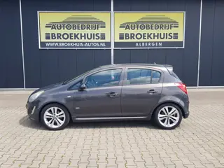 Foto 12 van Opel Corsa 1.4 Turbo Cosmo OPC-Performance (bj 2013)