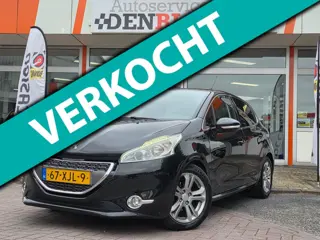 Peugeot 208 1.4 VTi Allure BJ.2012 / Navigatie / Cruise / Clima / Elektr. Pakket / 16"Lmv / Trekhaak