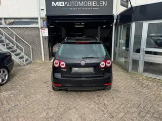 Foto 16 van Volkswagen Golf Plus 1.2 TSI Trendline BlueMotion/1 Jr APK/Dealer Onderhouden!/Nette Auto!