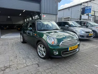 Foto 14 van Mini 3-Deurs 1.6 Cooper Mayfair