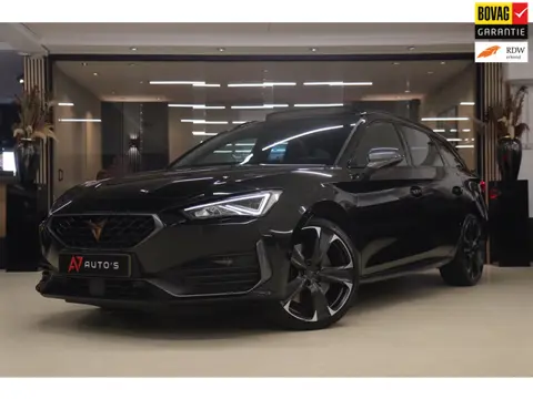 Cupra CUPRA LEON SP 2.0 TSI 311 pk PANO/CARPLAY/MEM/KEYLESS/VOL