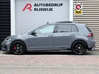 Foto 12 van Volkswagen Golf 2.0 TSI GTI TCR Pano/Keyless/Camera