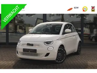 Fiat 500e La Prima by Bocelli 42 kWh Stoelverwarming | JBL | CarPlay