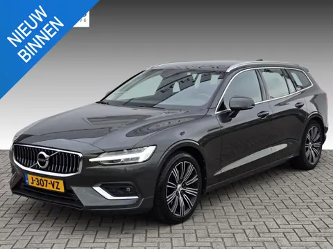 Volvo V60 2.0 B3 Inscription | Trekhaak| Comfort Stoelen| Dealer onderhouden|