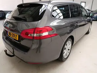 Foto 15 van Peugeot 308 SW 1.2 PureTech Style AIRCO | AUDIO | LMV | CV OP AFSTAND | NAVI | CRUISE CONTROL | PDC