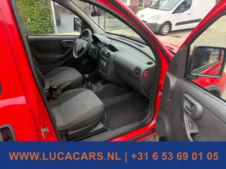 Foto 15 van Opel Tour 1.4-16V Enjoy BENZINE AIRCO!