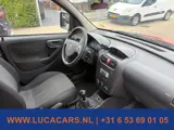 Foto 24 van Opel Tour 1.4-16V Enjoy BENZINE AIRCO!