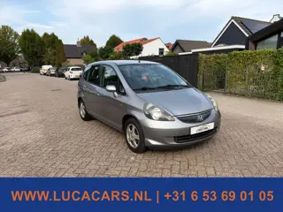 Foto 11 van Honda Jazz 1.2 Cool Airco 2X SLEUTEL + BOEKJES!