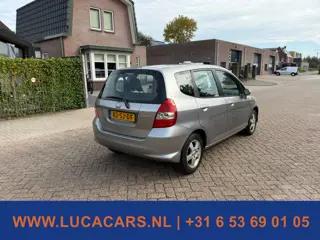 Foto 19 van Honda Jazz 1.2 Cool Airco 2X SLEUTEL + BOEKJES!