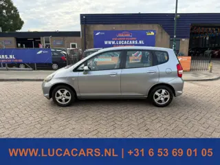 Foto 18 van Honda Jazz 1.2 Cool Airco 2X SLEUTEL + BOEKJES!