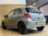 Foto 23 van Toyota Yaris 1.3 VVTi Comfort/ DEALER ONDERHOUD/2DE EIGNAAR/