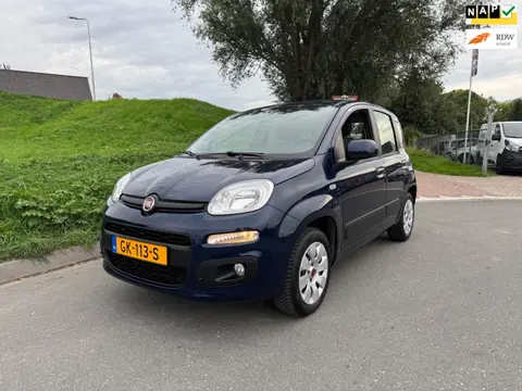 Fiat Panda 0.9 TwinAir Lounge Turbo 80PK Blue&Me