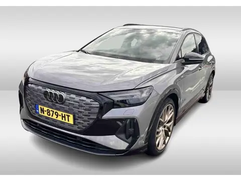 Audi Q4 e-tron 50 quattro Launch edition S Competition 77 kWh / 360Camera / Head-up / Leder / Matrix