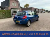 Foto 30 van Renault Clio 1.2-16V Collection AIRCO CRUISE ISOFIX NIEUWE APK!