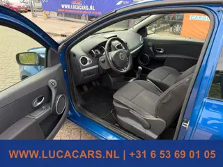 Foto 14 van Renault Clio 1.2-16V Collection AIRCO CRUISE ISOFIX NIEUWE APK!