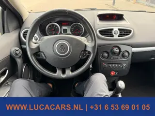 Foto 13 van Renault Clio 1.2-16V Collection AIRCO CRUISE ISOFIX NIEUWE APK!