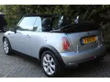 Foto 28 van Mini Cabrio 1.6 One Pepper 90PK | Airco | Stoelverwarming | LMV