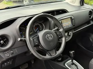 Foto 16 van Toyota Yaris 1.5 Hybrid Aspiration NAVI / CRUISE / PDC