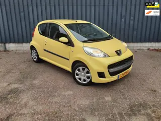 Peugeot 107 1.0-12V XS