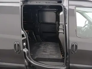 Foto 19 van Fiat Doblò Cargo 1.3 MJ ACTUAL EURO 6 + TREKHAAK | 17 INCH | AIRCO | BLUETOOTH