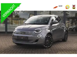 Foto 12 van Fiat 500 La Prima 42 kWh by Bocelli All Season | Stoelverwarming | JBL | CarPlay