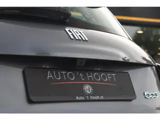 Foto 17 van Fiat 500 La Prima 42 kWh by Bocelli All Season | Stoelverwarming | JBL | CarPlay