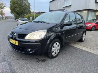 Renault Scénic 1.6-16V Business Line.Navigatie Panorama dak. Apk T/m: 30-04-2027
