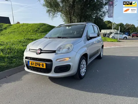 Fiat Panda 0.9 TwinAir Lounge Trekhaak Airco 5 persoons