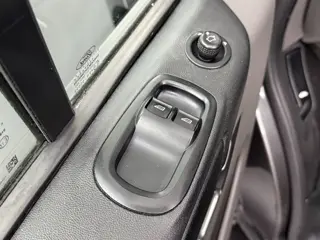 Foto 16 van Ford Transit Custom 2.0TDCi 130PK Automaat Limited | Dakdragers | Multimedia | Camera | Airco | Crui