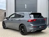 Foto 26 van Volkswagen Golf 1.5 TSI *R-Velgen* Delfingrau / Adapt. Cruise / IQ light / Apple Carplay / Stoelverw