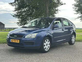 Ford Focus 1.6-16V Trend 5 drs * airco * incl garantie