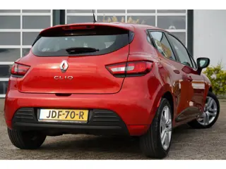 Foto 13 van Renault Clio 0.9 TCe Limited 90 pk | Airco | Bluetooth | Cruise control | Isofix bevestiging voor ki